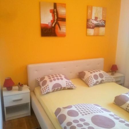 Apartman Marina Sa Garazom Novi Sad Ngoại thất bức ảnh