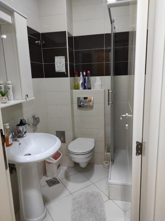 Apartman Marina Sa Garazom Novi Sad Ngoại thất bức ảnh